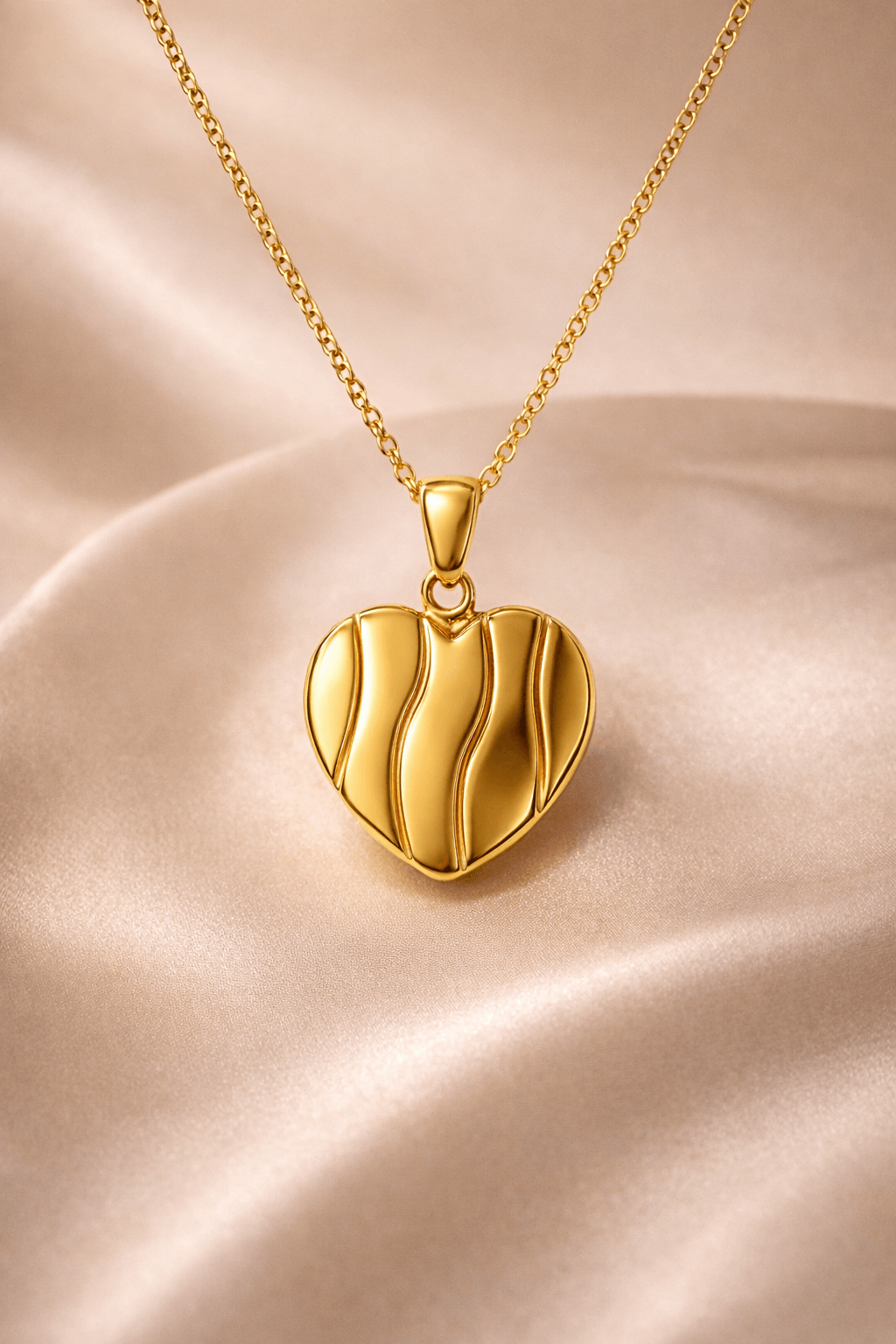 Gold Heart Pendant Necklace